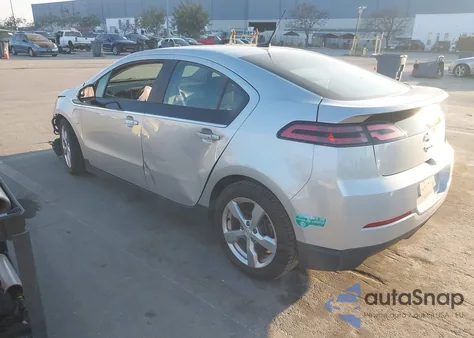 2014 Chevrolet Volt из США, поврежденный, VIN 1G1RE6E47EU155239